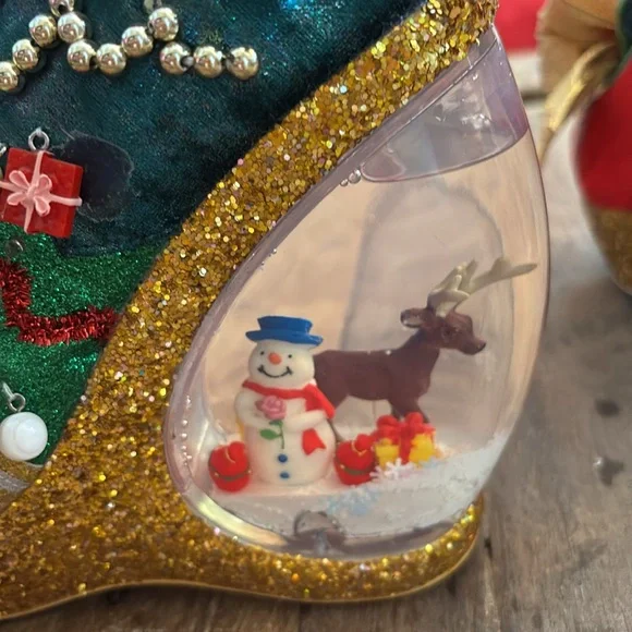 Irregular Choice Santa’s Globe Snowglobe Heels - Never Worn RARE - Picture 3 of 14